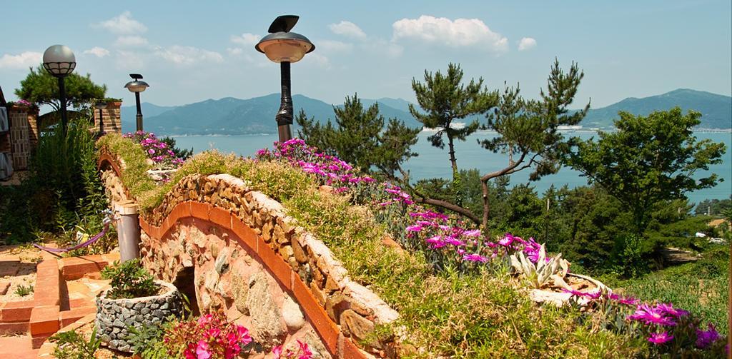 Gung Pension Namhae Ngoại thất bức ảnh