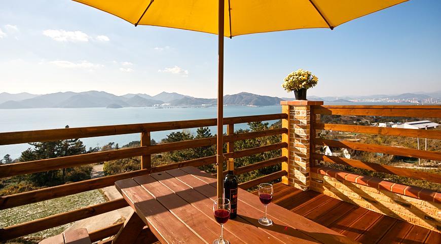 Gung Pension Namhae Ngoại thất bức ảnh