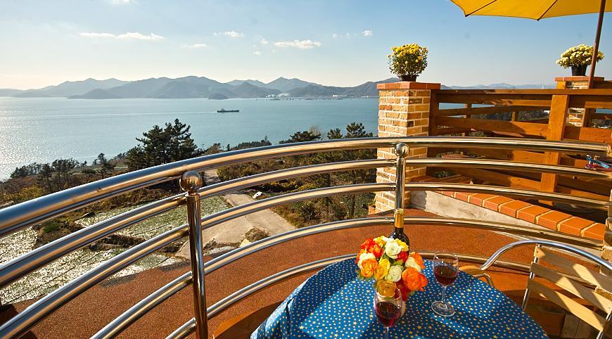 Gung Pension Namhae Ngoại thất bức ảnh